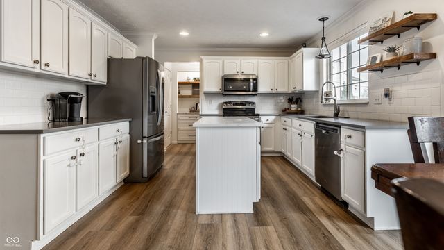 11833 Wedgeport Lane, Fishers, IN 46037