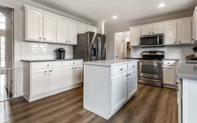 11833 Wedgeport Lane, Fishers, IN 46037