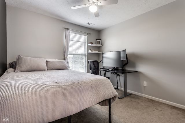 11833 Wedgeport Lane, Fishers, IN 46037