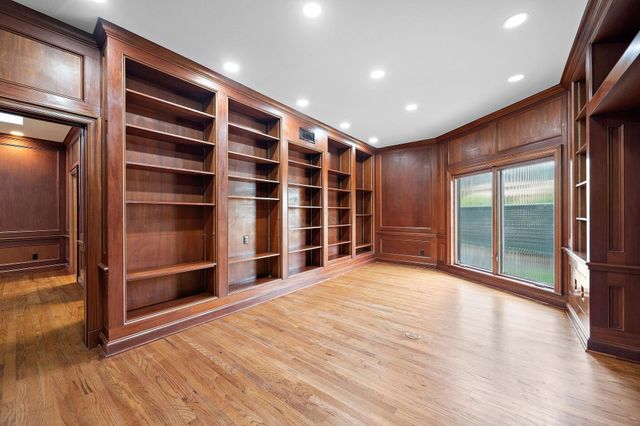 1111 Potomac Drive B, Houston, TX 77057