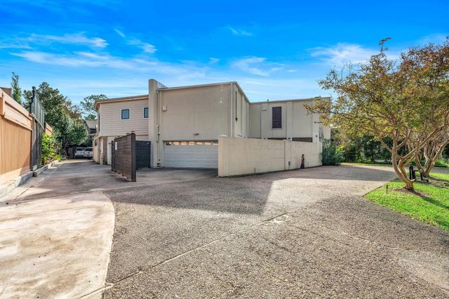 1111 Potomac Drive B, Houston, TX 77057