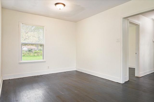 1801 W Houston Drive, La Marque, TX 77568