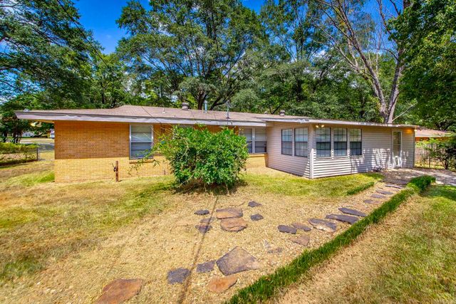 1311 Lee Street, Jacksonville, AR 72076
