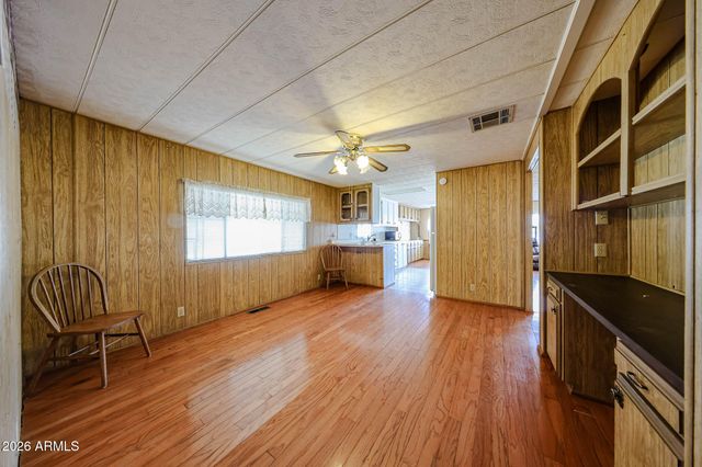 10737 W SACK Drive, Peoria, AZ 85373