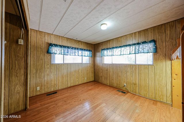 10737 W SACK Drive, Peoria, AZ 85373