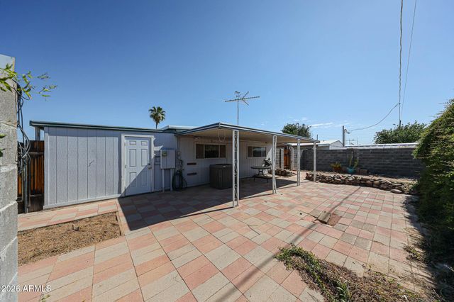10737 W SACK Drive, Peoria, AZ 85373