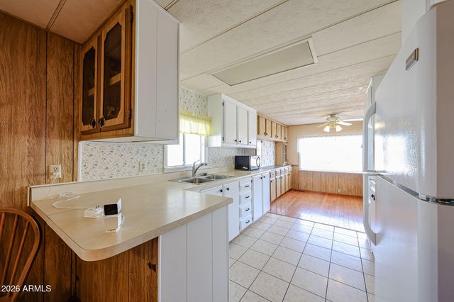 10737 W SACK Drive, Peoria, AZ 85373