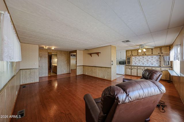 10737 W SACK Drive, Peoria, AZ 85373