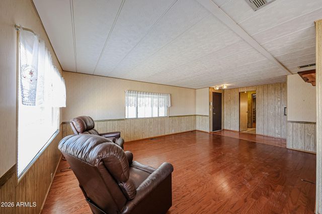 10737 W SACK Drive, Peoria, AZ 85373