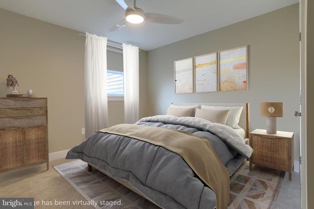 1584 HARRISBURG AVE, Mount Joy, PA 17552