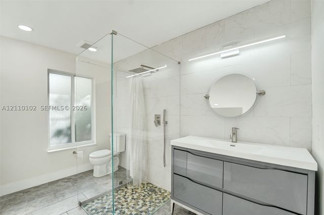 1224 NE 13th Ave 2, Fort Lauderdale, FL 33304