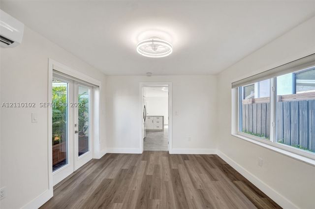 1224 NE 13th Ave 2, Fort Lauderdale, FL 33304
