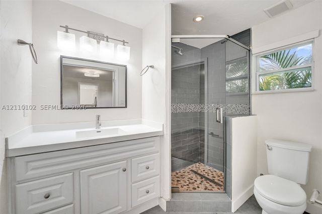 1224 NE 13th Ave 2, Fort Lauderdale, FL 33304