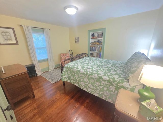 260 N 4th Street, Ste Genevieve, MO 63670