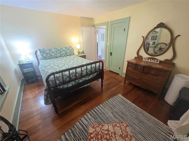 260 N 4th Street, Ste Genevieve, MO 63670