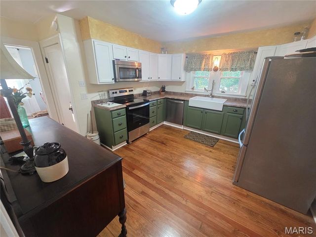 260 N 4th Street, Ste Genevieve, MO 63670