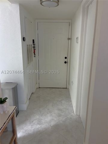 15591 SW 105th Ter 518, Miami, FL 33196