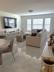 15591 SW 105th Ter 518, Miami, FL 33196
