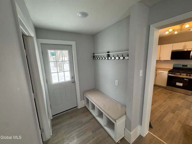 108 Old Peck Hill Road, Gloversville, NY 12078