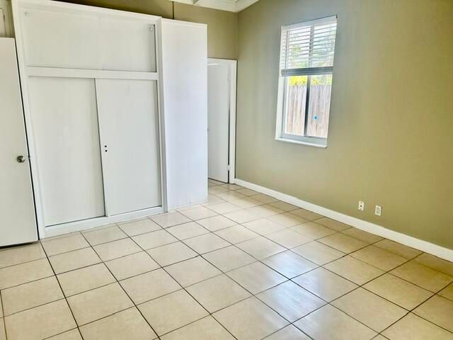 2548 Gulfstream Lane, Fort Lauderdale, FL 33312