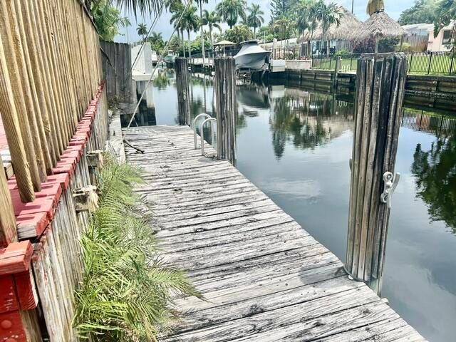 2548 Gulfstream Lane, Fort Lauderdale, FL 33312