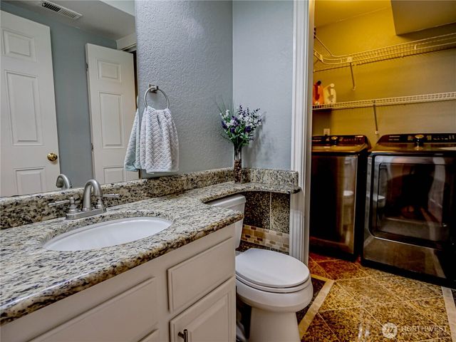 5920 35th Way SE, Auburn, WA 98092