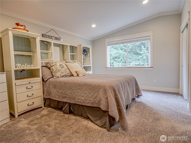 5920 35th Way SE, Auburn, WA 98092