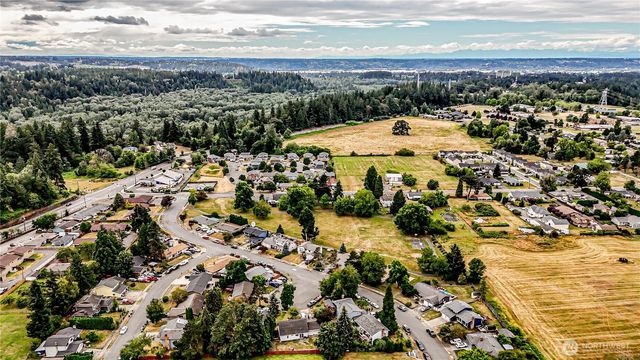 5920 35th Way SE, Auburn, WA 98092