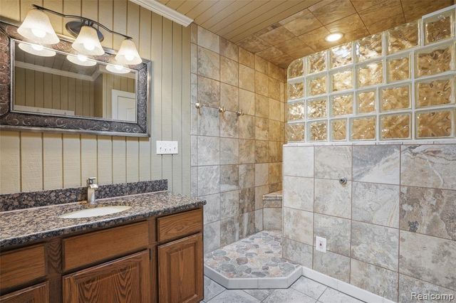 8888 Pilgrim, Washington, MI 48094