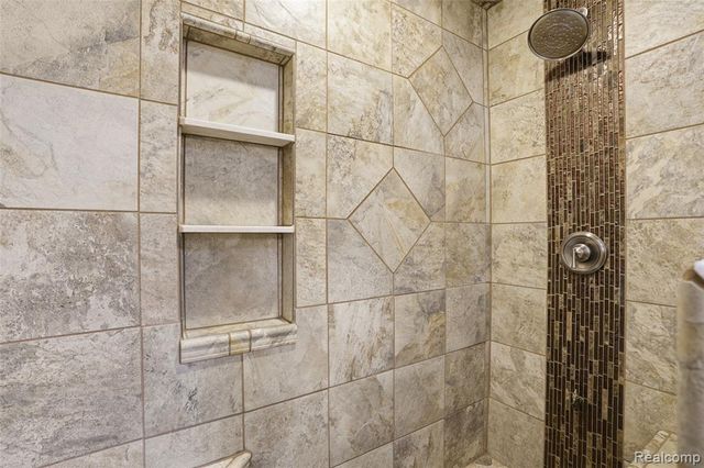 8888 Pilgrim, Washington, MI 48094