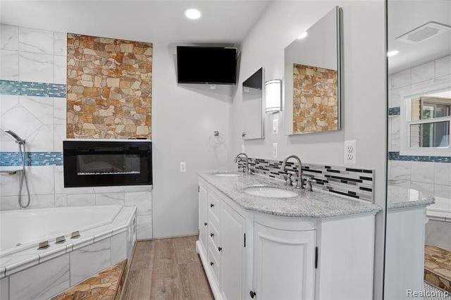 8888 Pilgrim, Washington, MI 48094