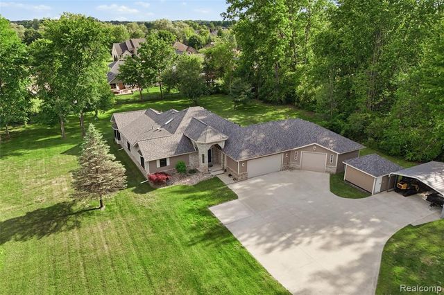 8888 Pilgrim, Washington, MI 48094