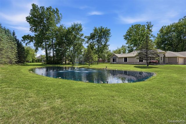 8888 Pilgrim, Washington, MI 48094