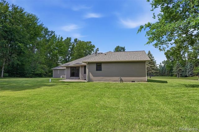 8888 Pilgrim, Washington, MI 48094