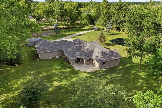 8888 Pilgrim, Washington, MI 48094