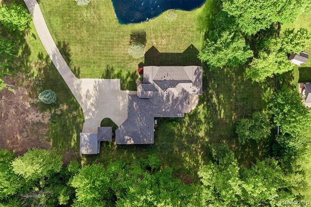 8888 Pilgrim, Washington, MI 48094