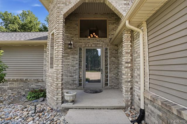 8888 Pilgrim, Washington, MI 48094