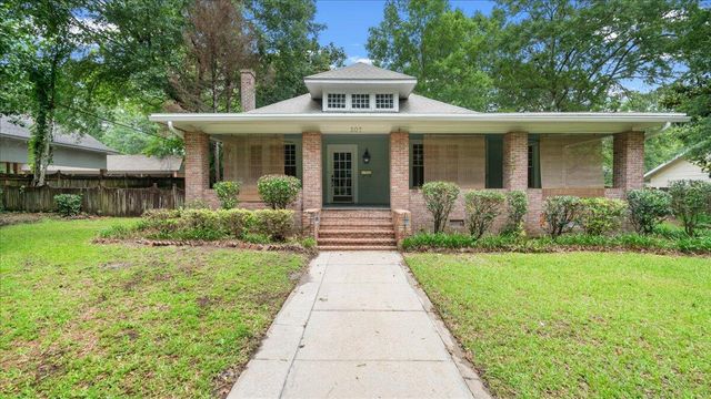307 4th Ave., Hattiesburg, MS 39401