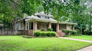 307 4th Ave., Hattiesburg, MS 39401