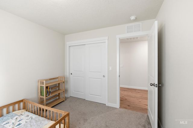 17071 N Quebec Ave, Nampa, ID 83687