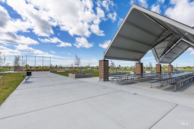 17071 N Quebec Ave, Nampa, ID 83687