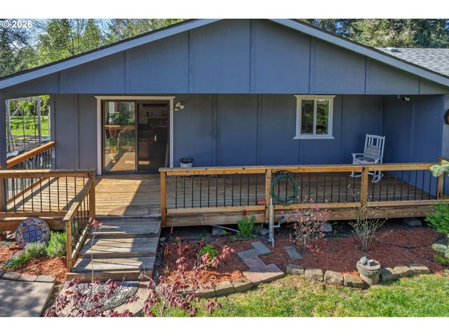 3457 W NORMANDY Ave, Roseburg, OR 97471