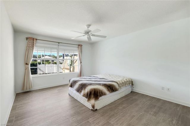 3025 Futuna LN, Naples, FL 34119