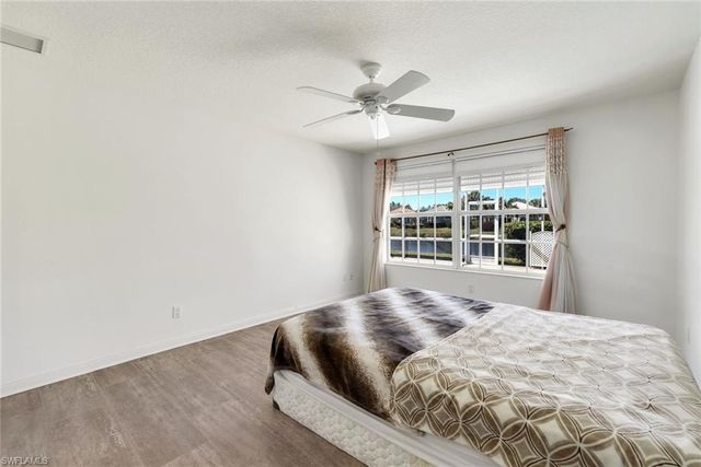 3025 Futuna LN, Naples, FL 34119