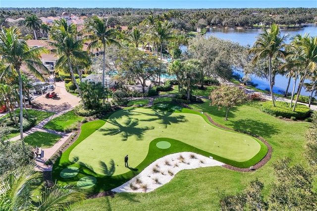 3025 Futuna LN, Naples, FL 34119