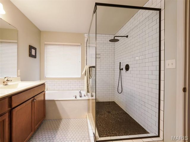 3448 Charlestowne Crossing Drive, St Charles, MO 63301