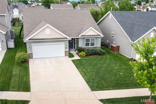 3448 Charlestowne Crossing Drive, St Charles, MO 63301