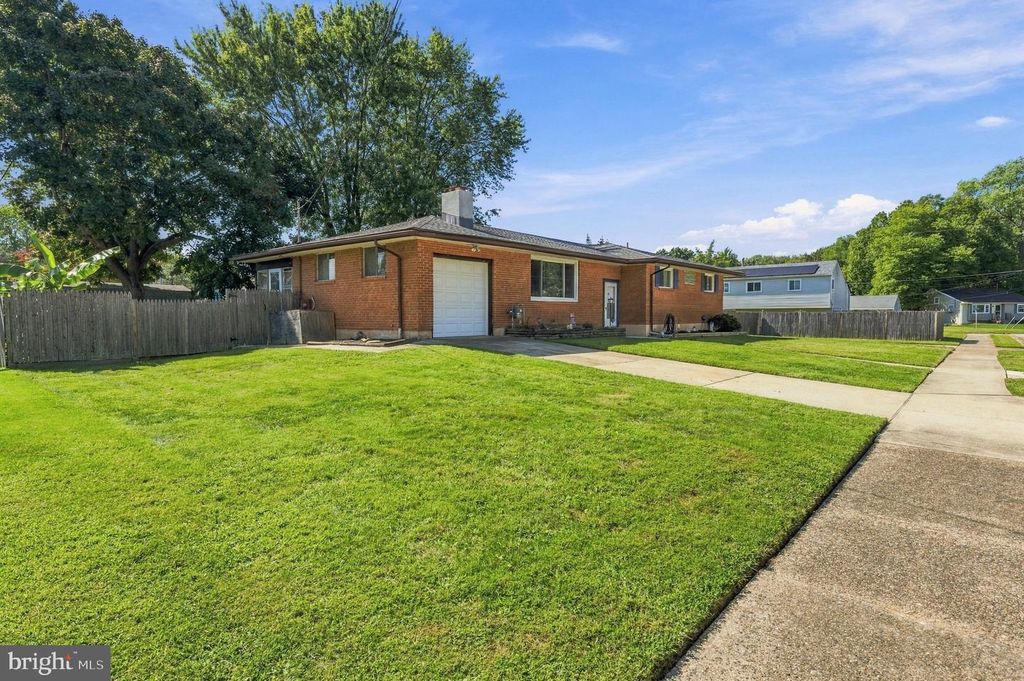 15 PLASKET AVE, Salem, NJ 08079 — photo 2