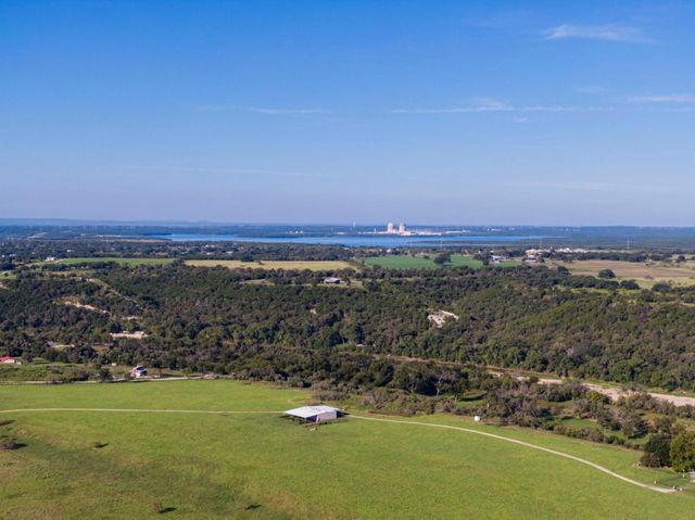 1917 Burkett Court, Cleburne, TX 76033