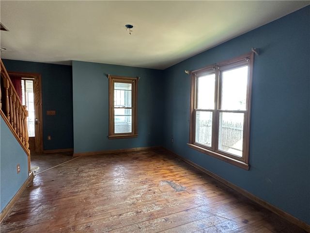 31 1st Avenue, Franklinville, NY 14737